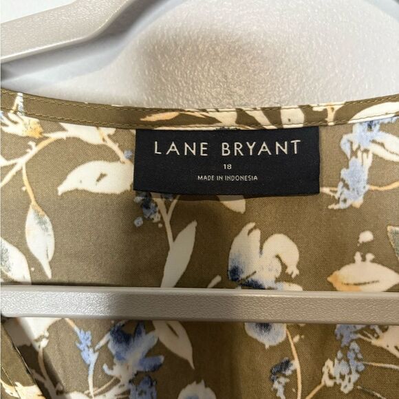 Lane Bryant Satin Flutter-Sleeve Elastic-Waist Midi Dress - Picture 4 of 5